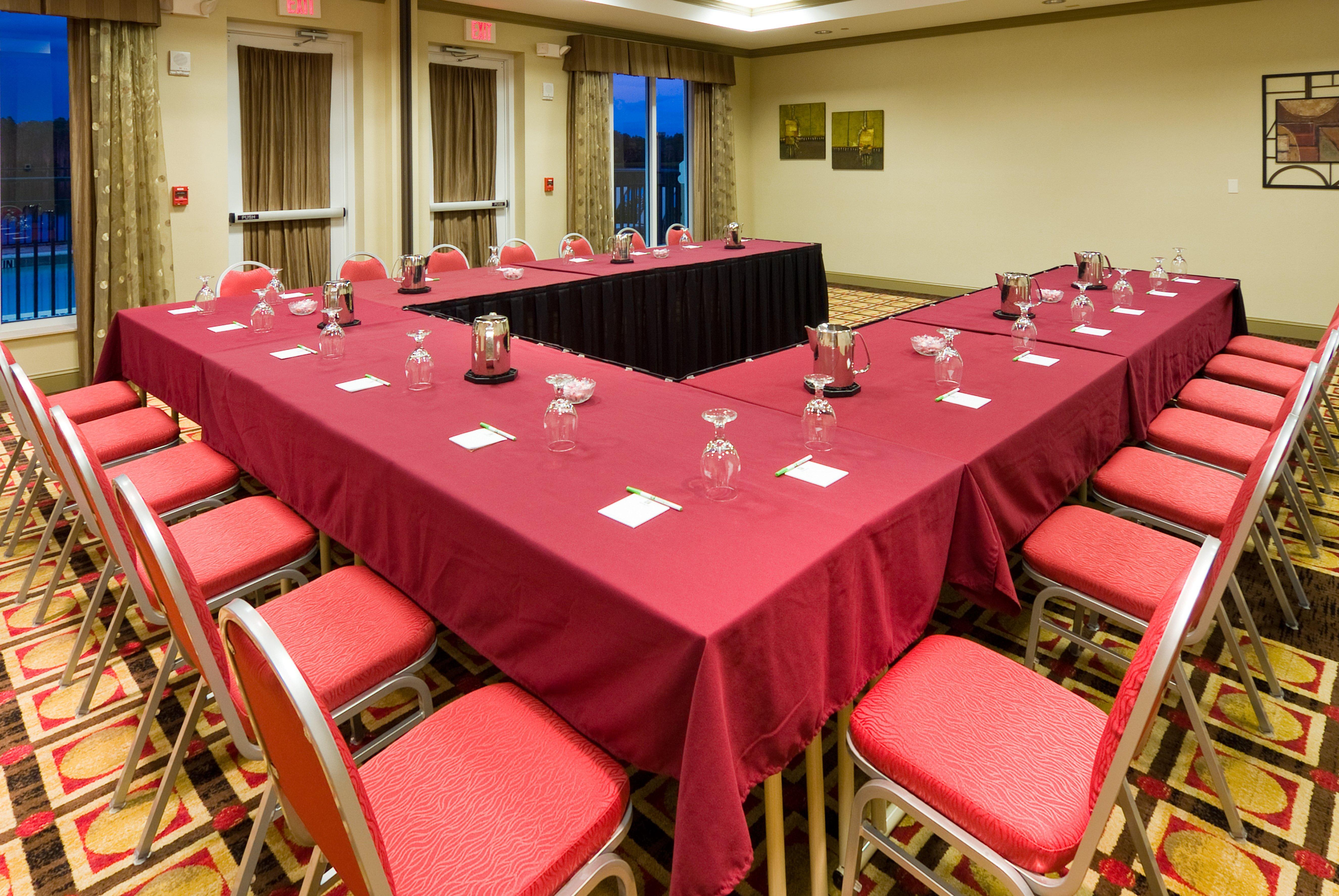 Crowne Plaza Ft Myers Gulf Coast By Ihg Hotel 3*