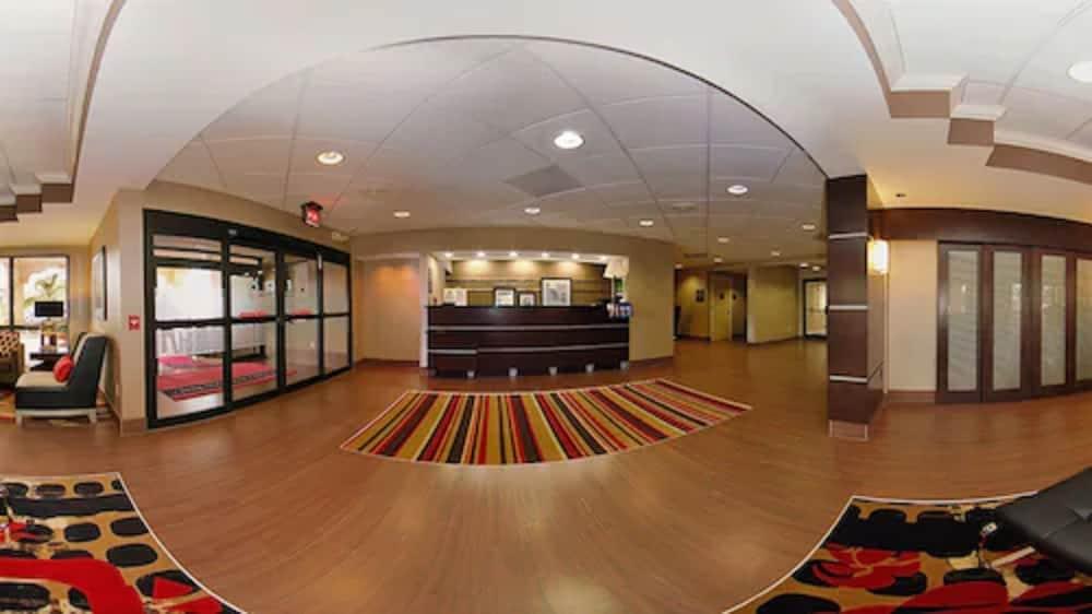 Hampton Myers-airport & I-75 Hotel