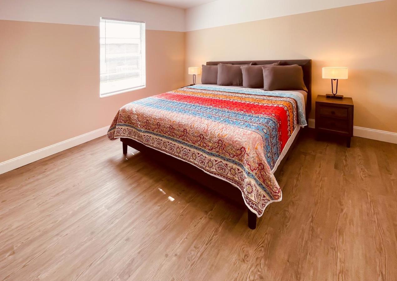 Summerwind Guest house Fort Myers