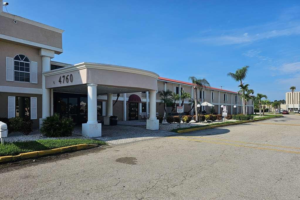 Hotel Rodeway Fort Myers