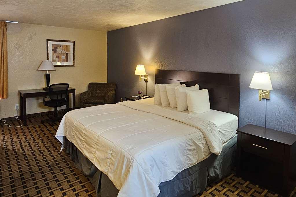 Rodeway Hotel