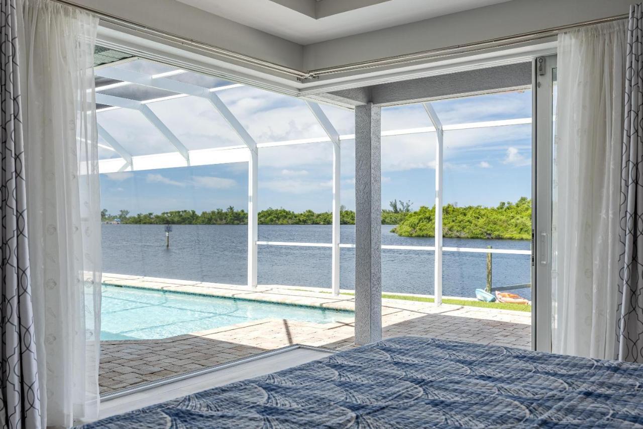 Heaven Found! Stunning River Views & Pool - Island Sunset - Roelens Vacations Holiday home *