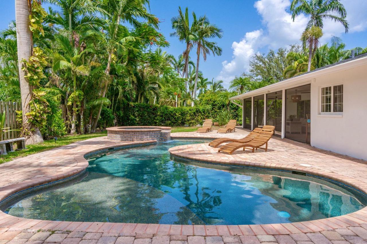Serene Pool & Spa Home Near Beaches & Downtown Holiday home *