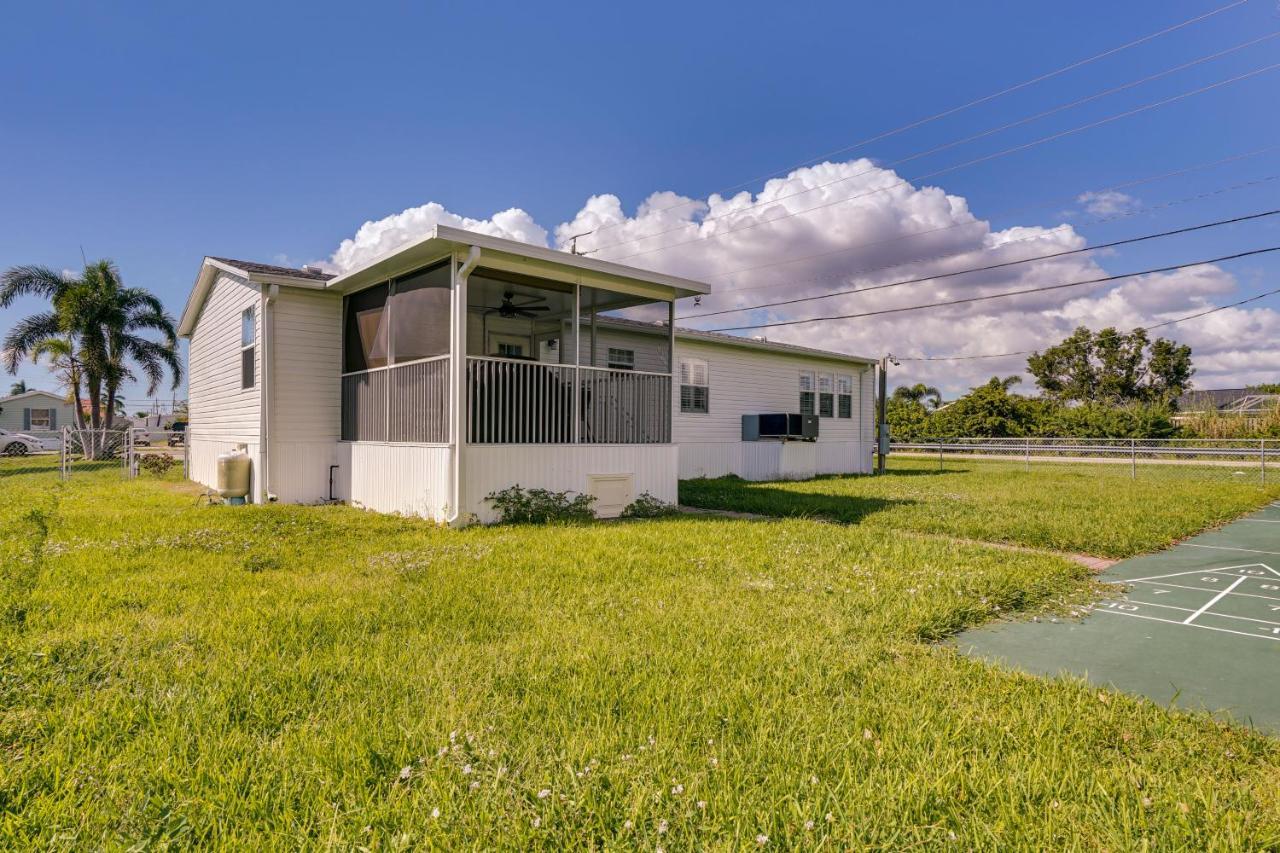 Sunny Myers With Screened-in Porch And Grill * Fort Myers