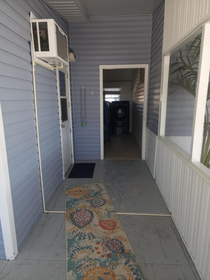 Holiday home So Coastal! Pet Friendly And Free Early Check In!