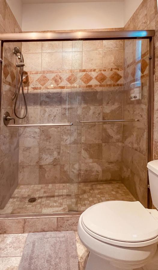 White Orchid Guest house