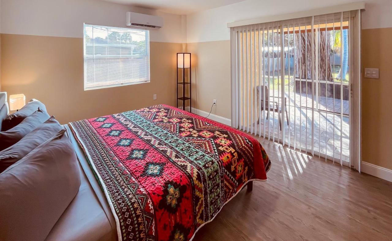 Guest house White Orchid Fort Myers