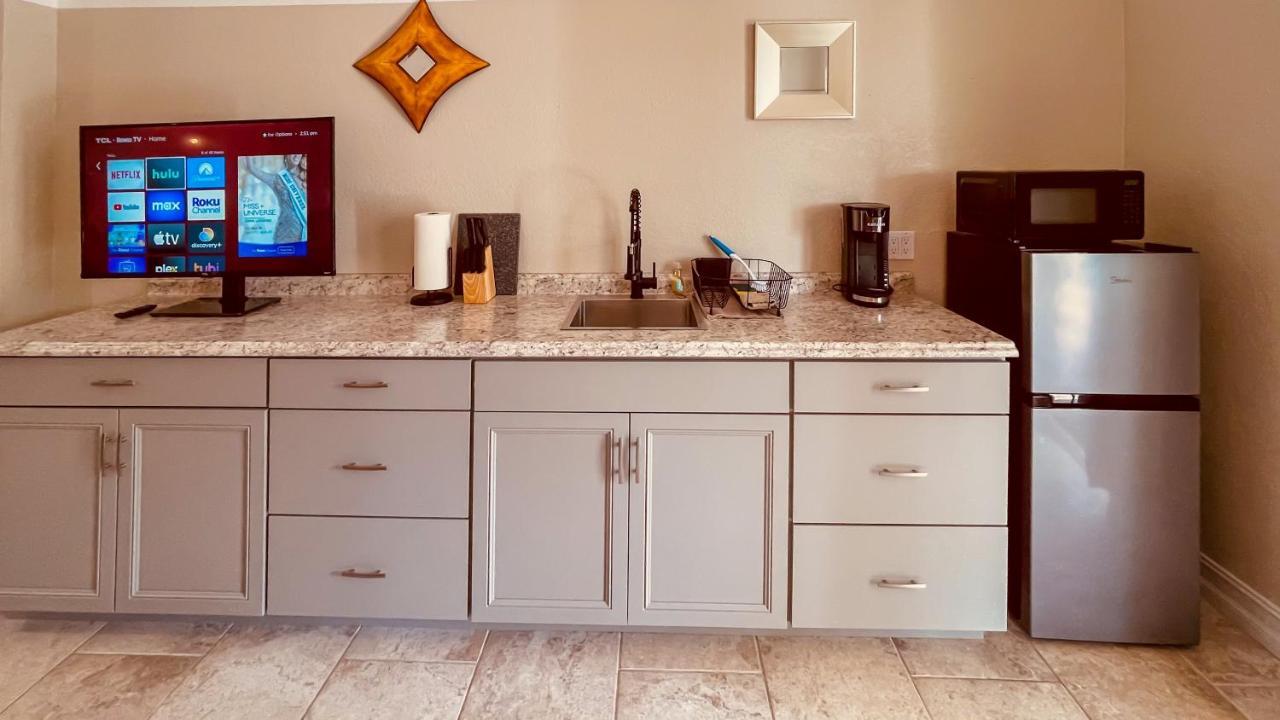 Guest house White Orchid Fort Myers