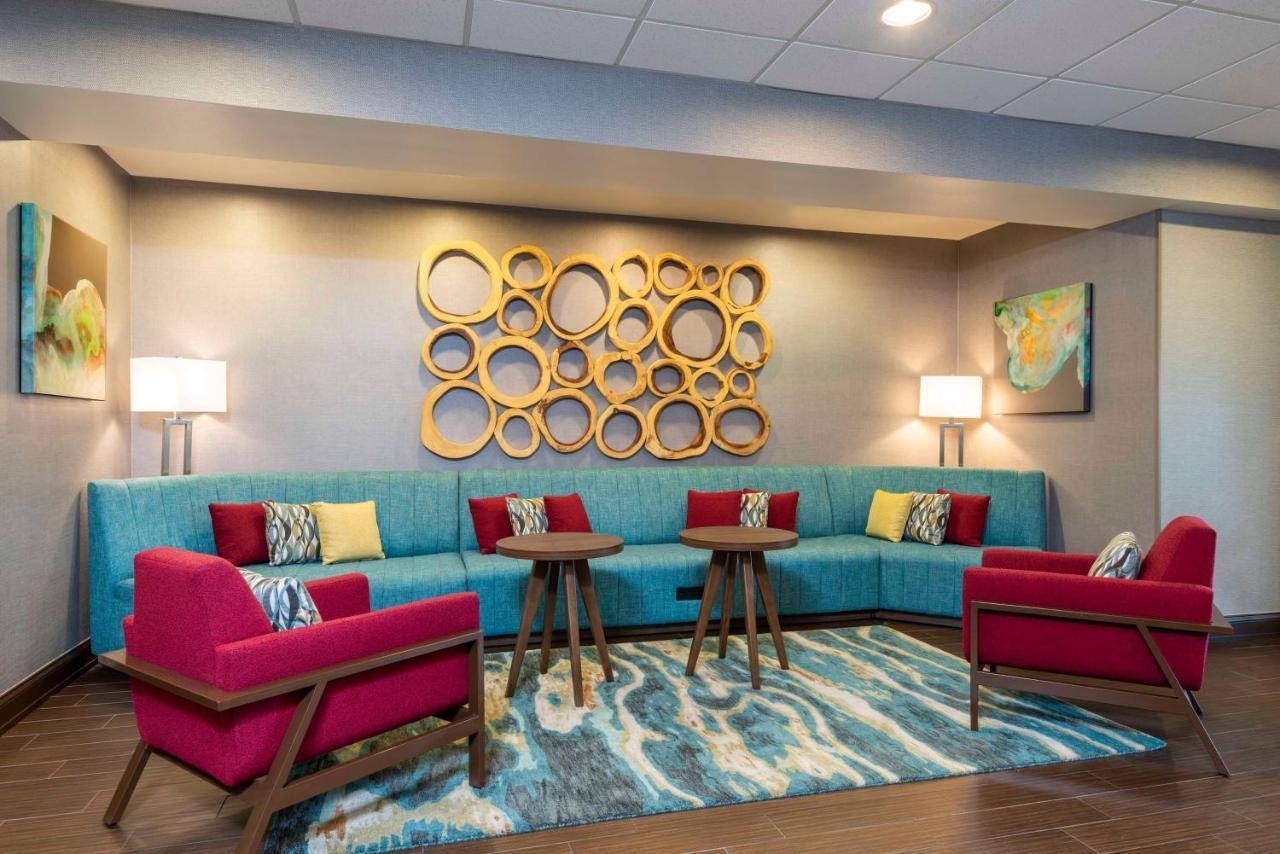 Hotel Hampton & Myers-colonial Boulevard