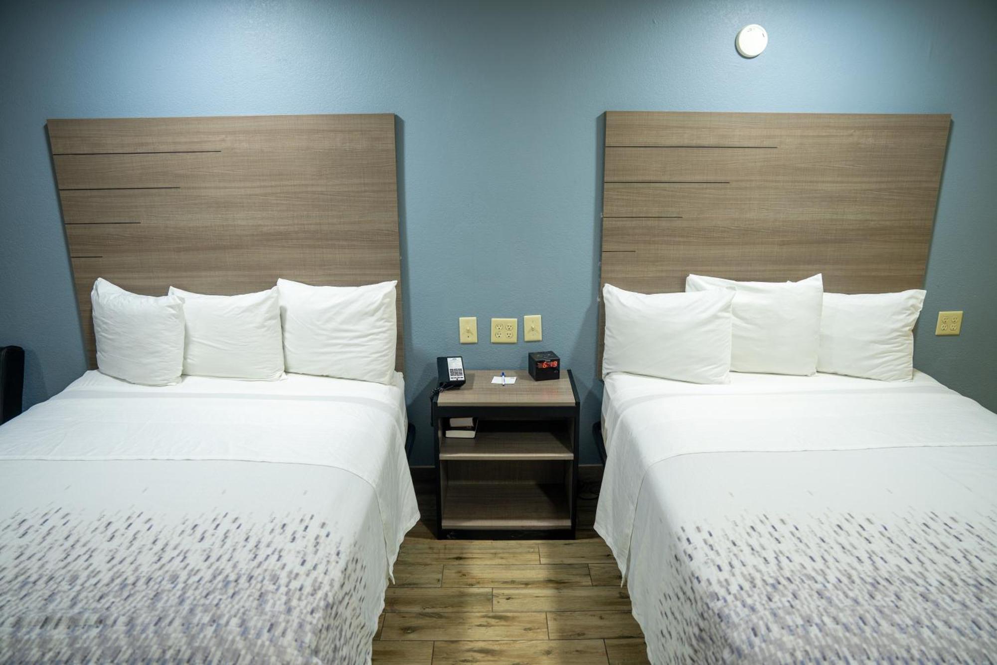 Americas Value Myers Hotel Fort Myers