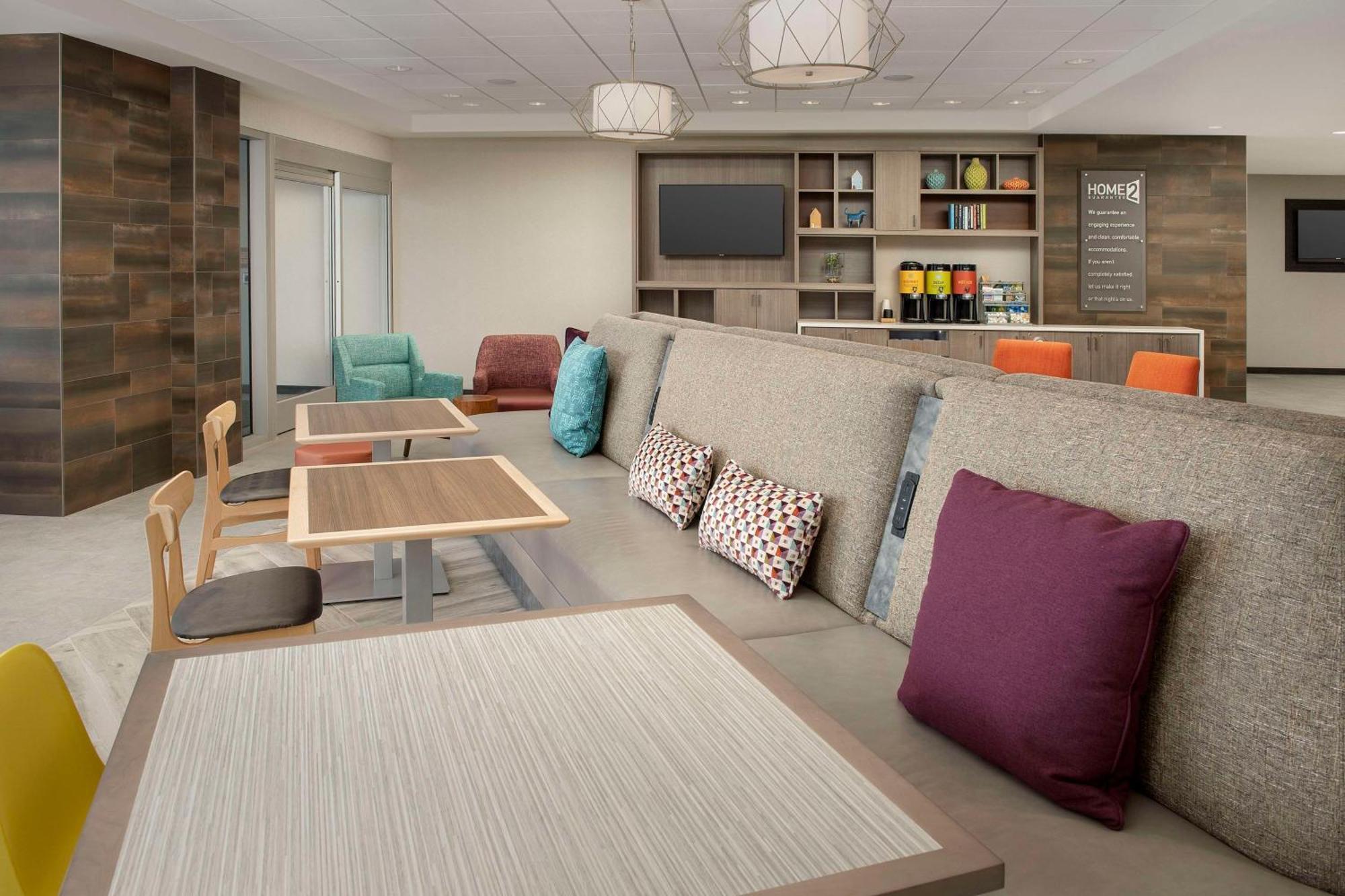 Home2 By Hilton Myers Airport Hotel Fort Myers
