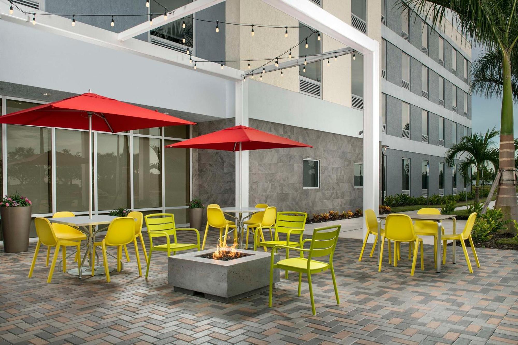 Home2 By Hilton Myers Airport 3* Fort Myers