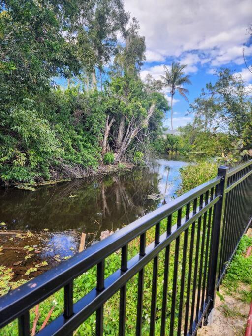 Secluded Backyard With Hot Tub & Pool - 3br & 2b
