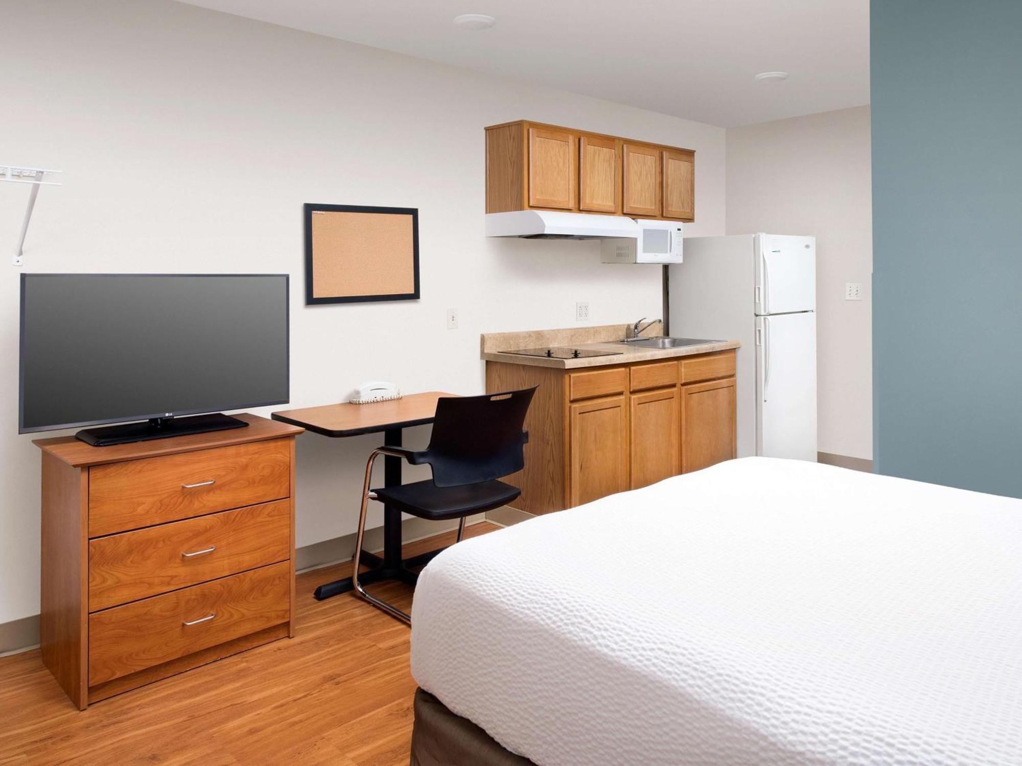 Extended America Select - Myers - Northeast Hotel