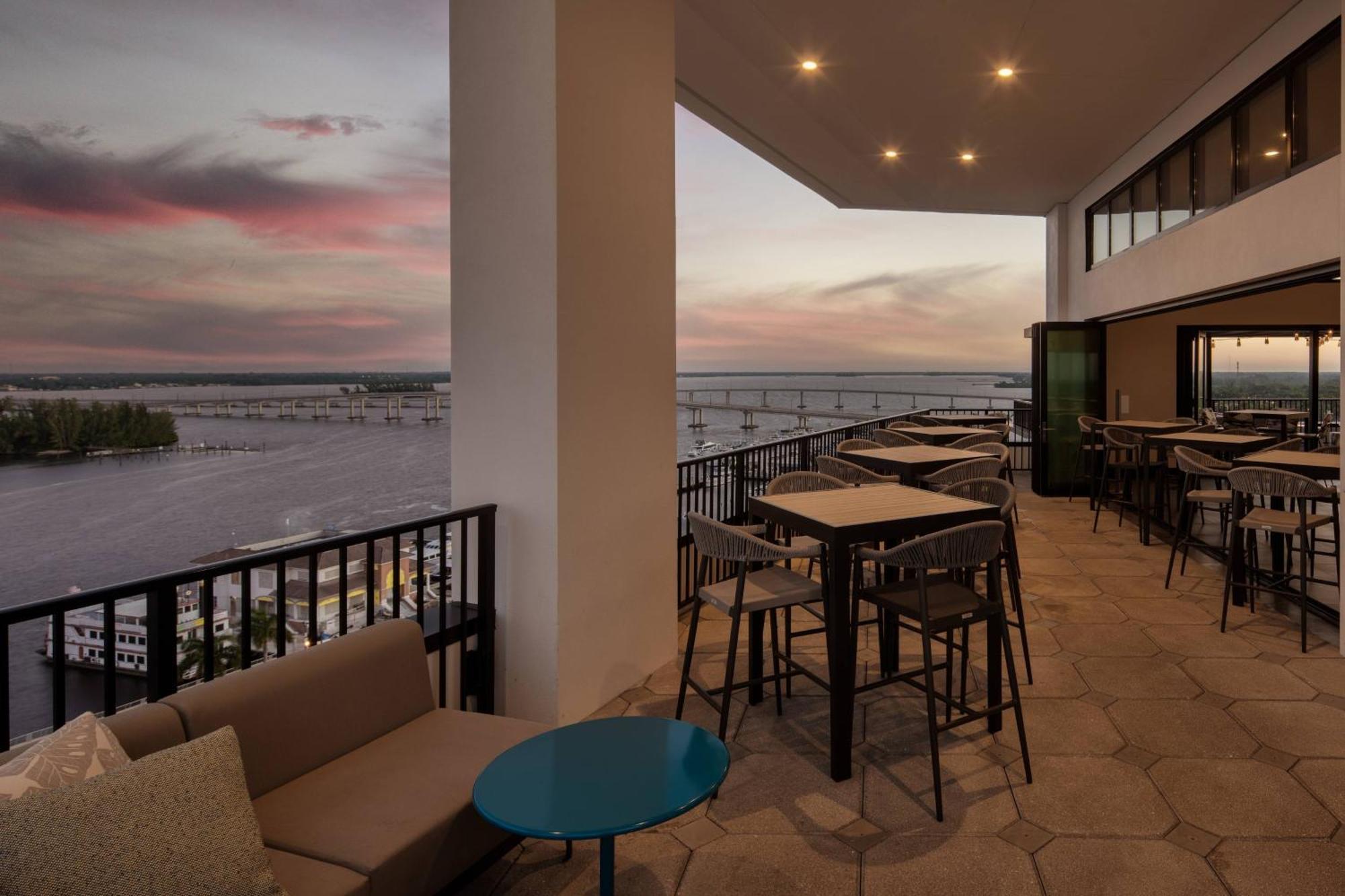 Luminary & Co., Autograph Collection Fort Myers