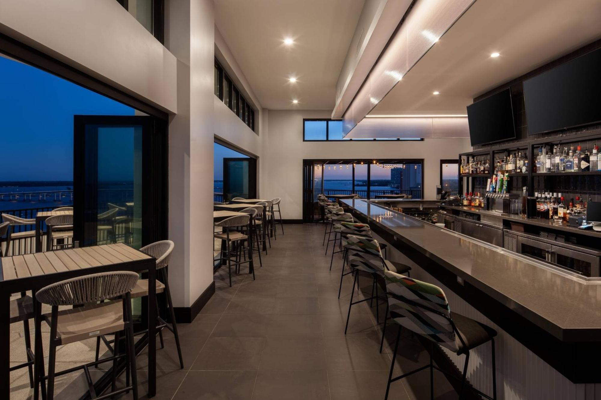 Hotel Luminary & Co., Autograph Collection 4*