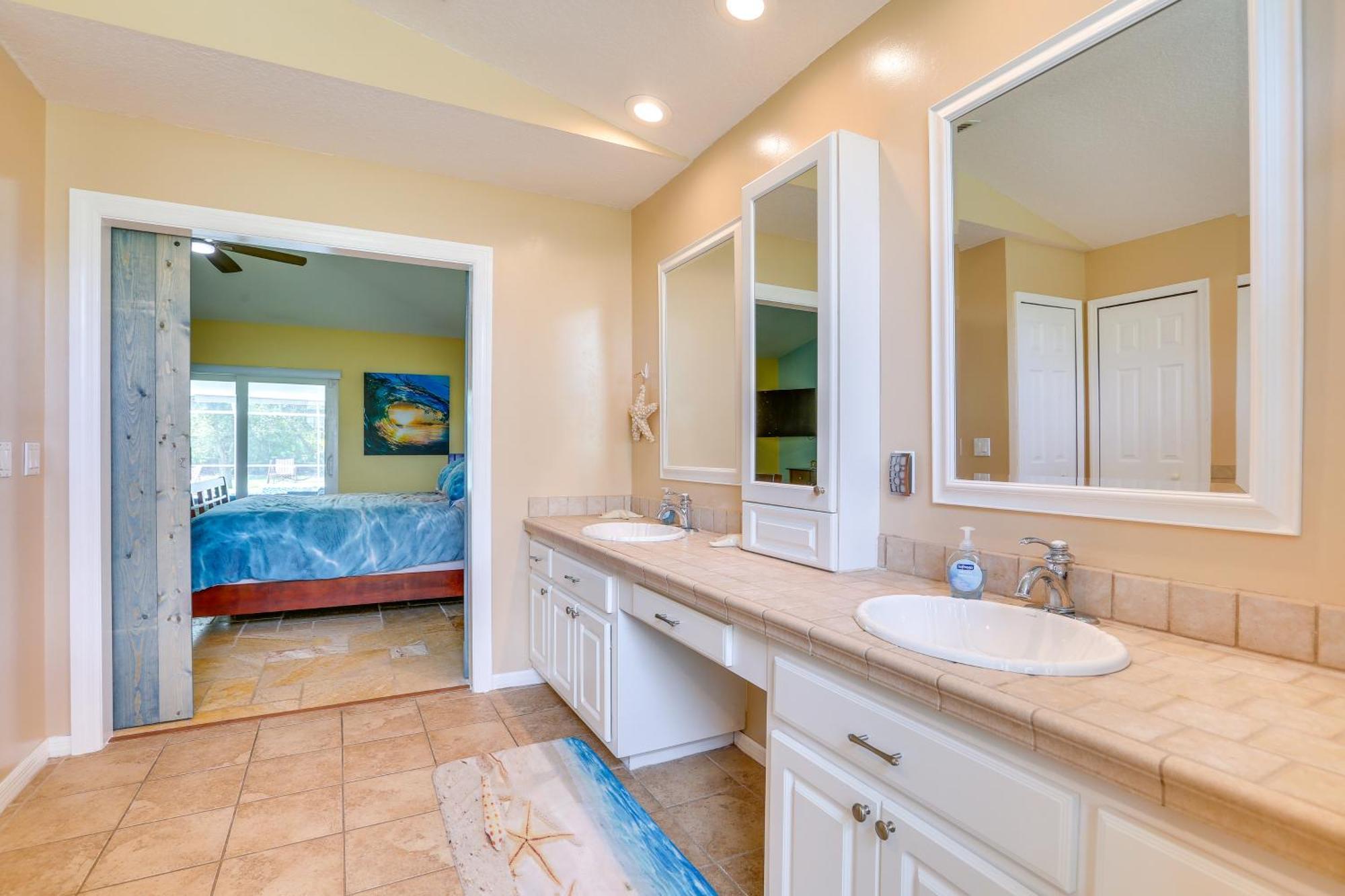 Private Myers Escape With Screened Pool And Lanai Holiday home *