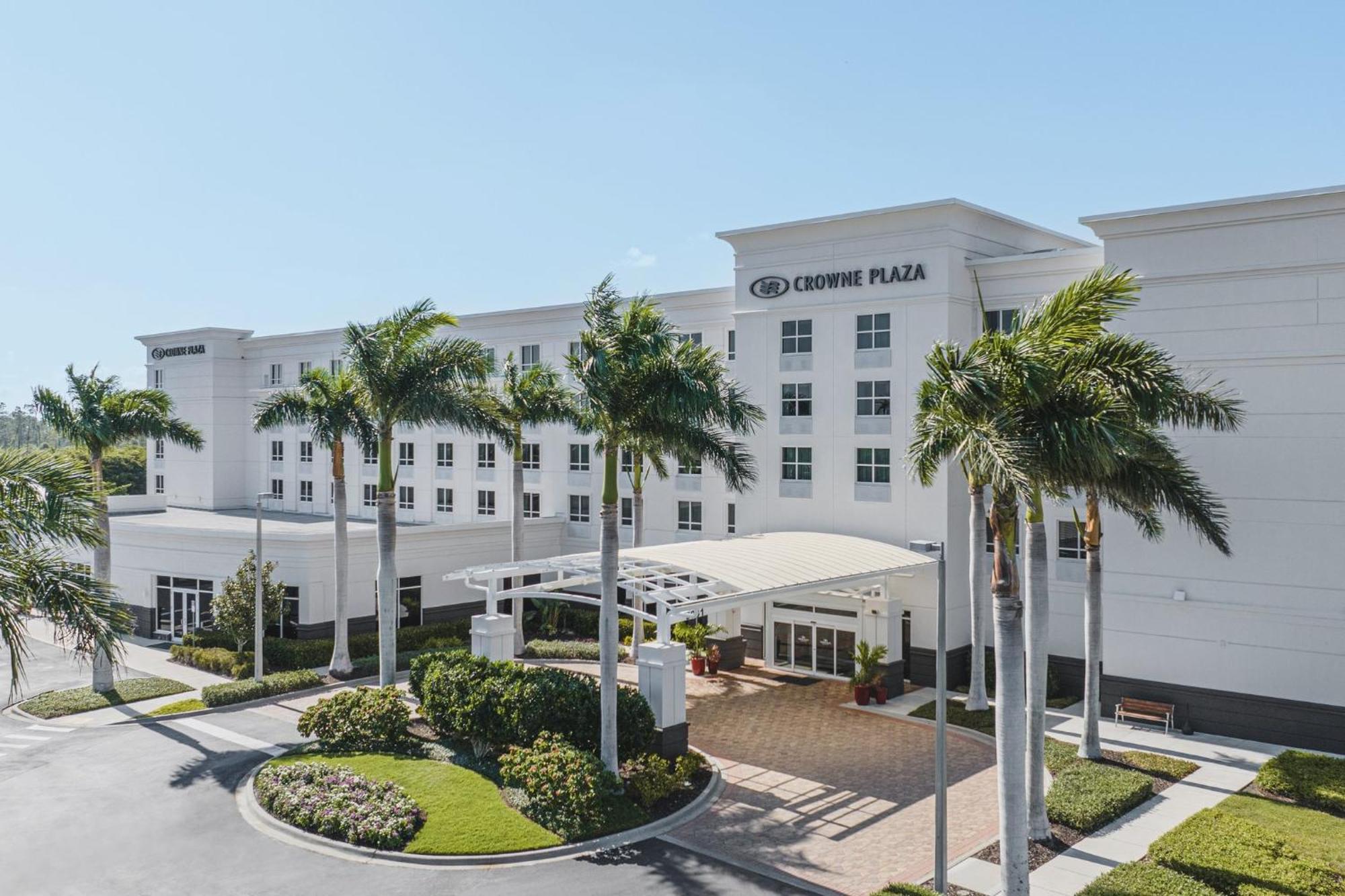 Crowne Plaza Ft Myers Gulf Coast By Ihg 3* Fort Myers