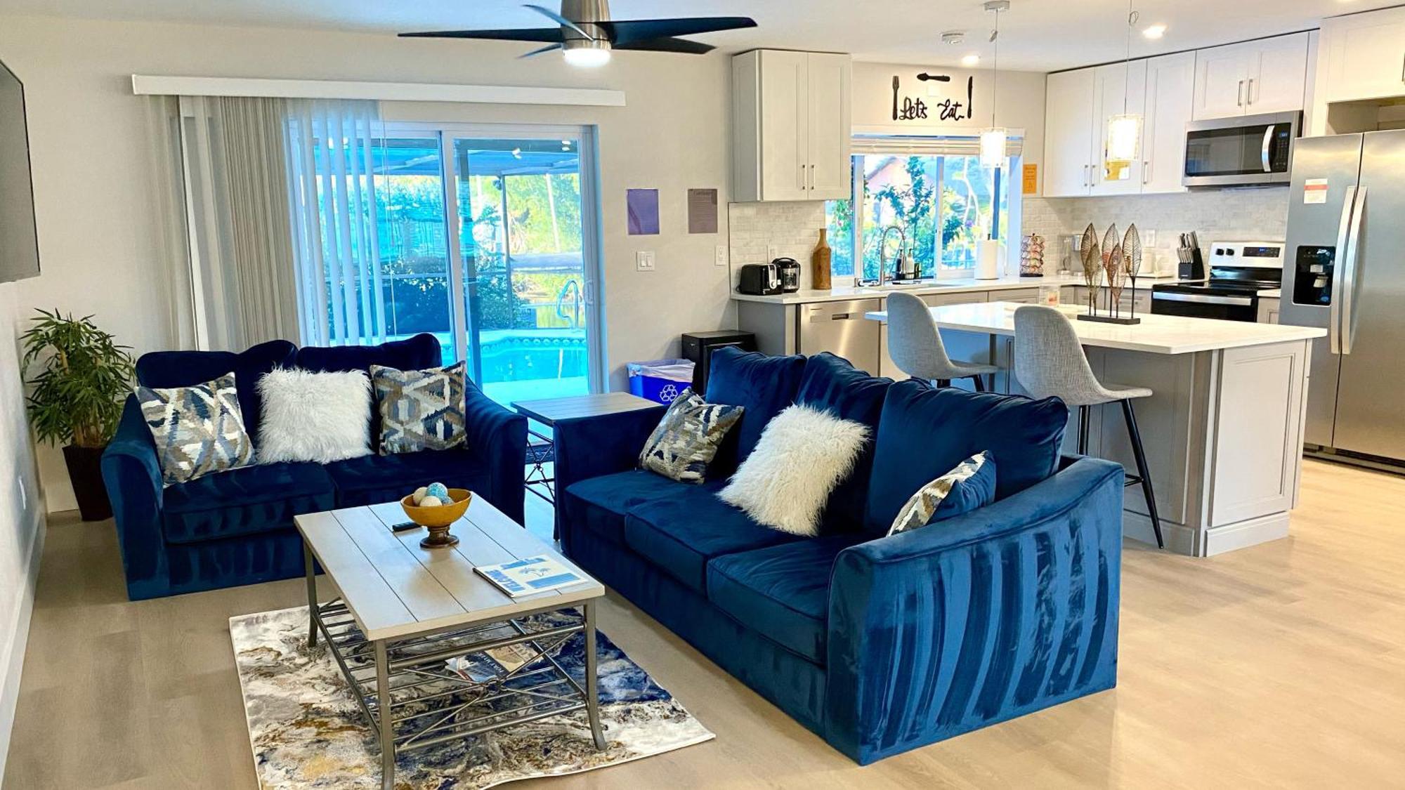 Holiday home Waterfront Gulf Gateway: Pool/dock/grill/gameroom