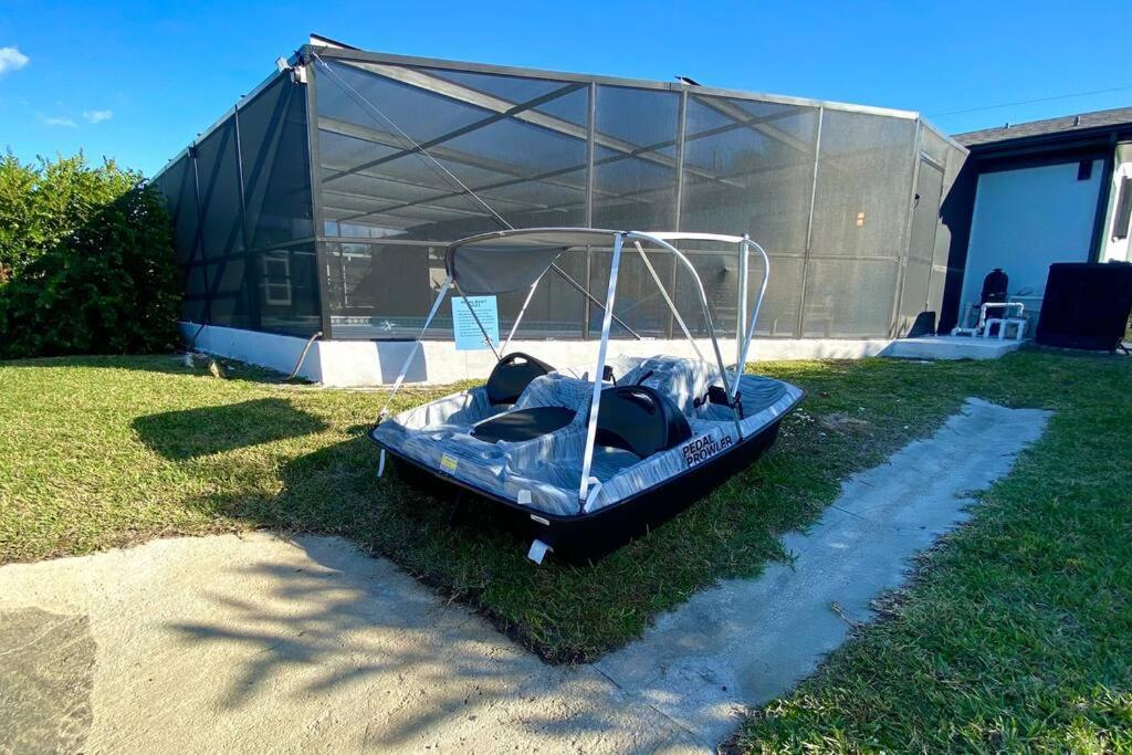 Waterfront Gulf Gateway: Pool/dock/grill/gameroom * Fort Myers