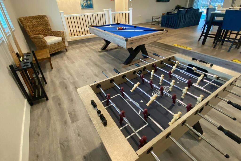 Waterfront Gulf Gateway: Pool/dock/grill/gameroom