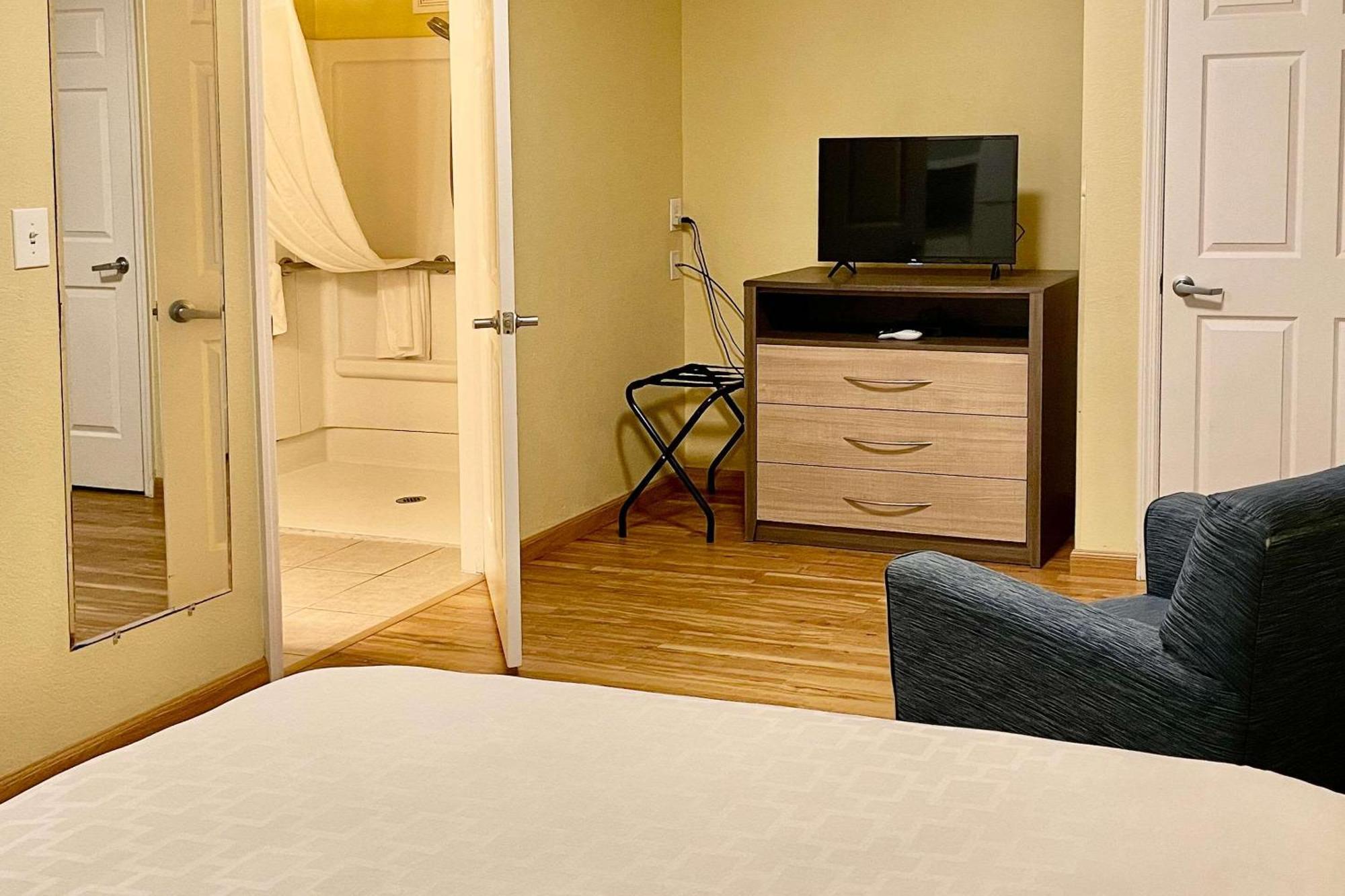 Suburban Myers Cape Coral Hotel Fort Myers