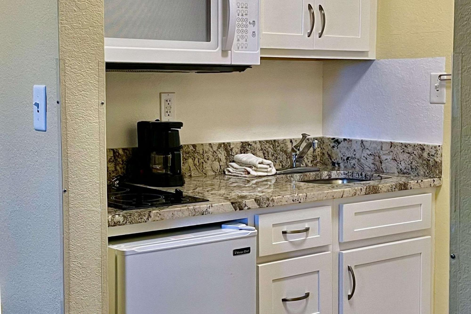 Suburban Myers Cape Coral Hotel Fort Myers