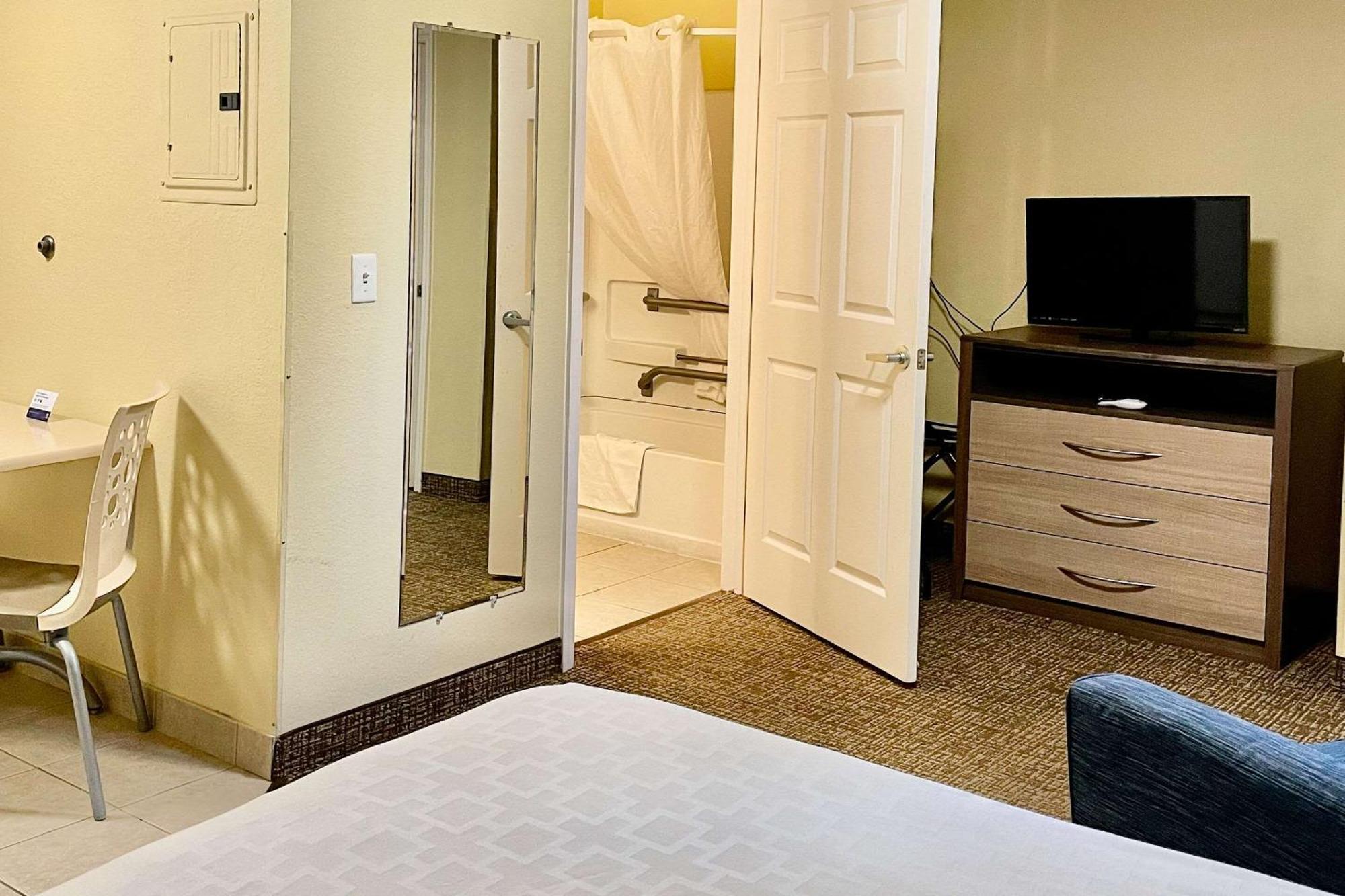Hotel Suburban Myers Cape Coral