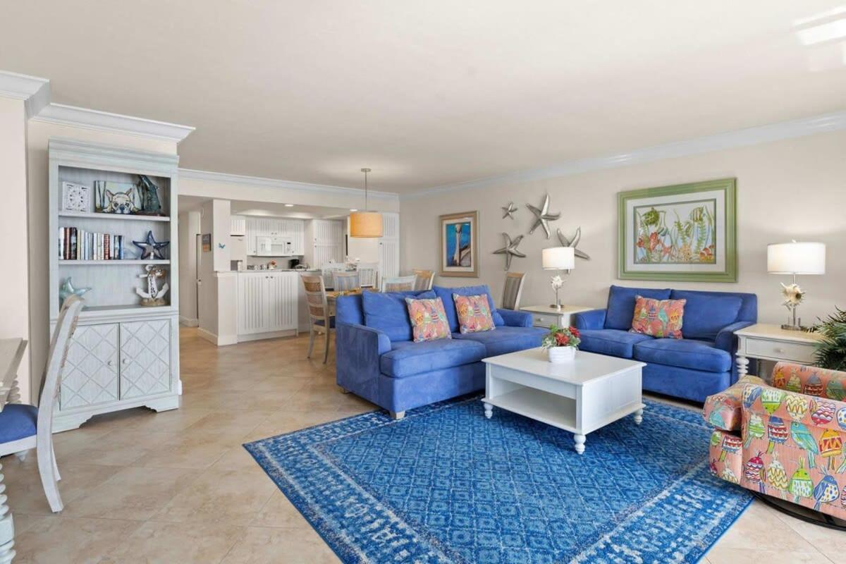 Gorgeous Renovated In Upscale Sanibel Harbour Tower Fort Myers