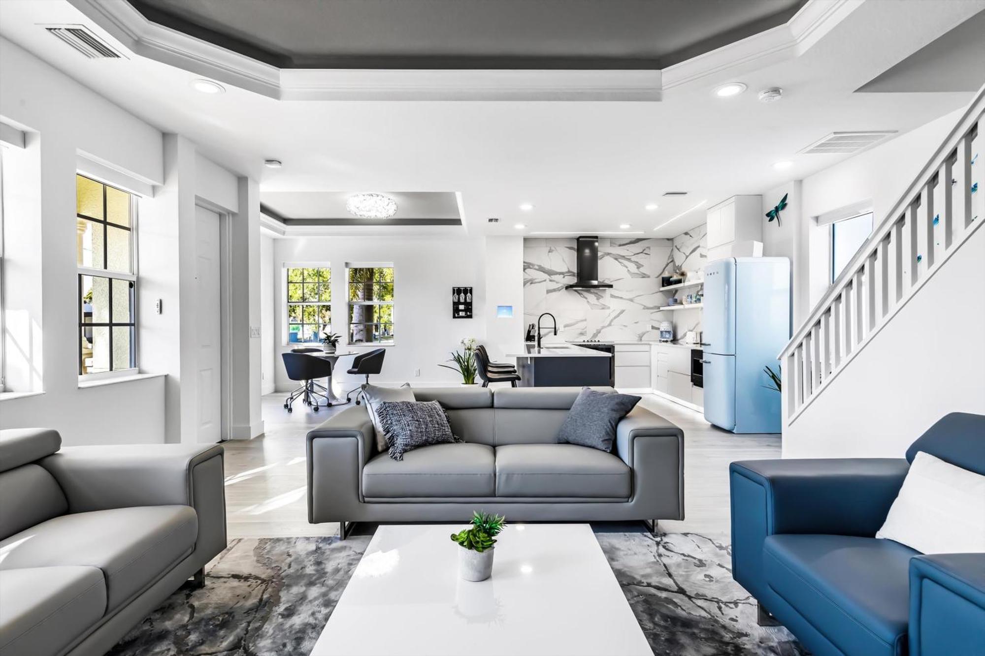 Holiday home Chic & Cozy River District Townhouse