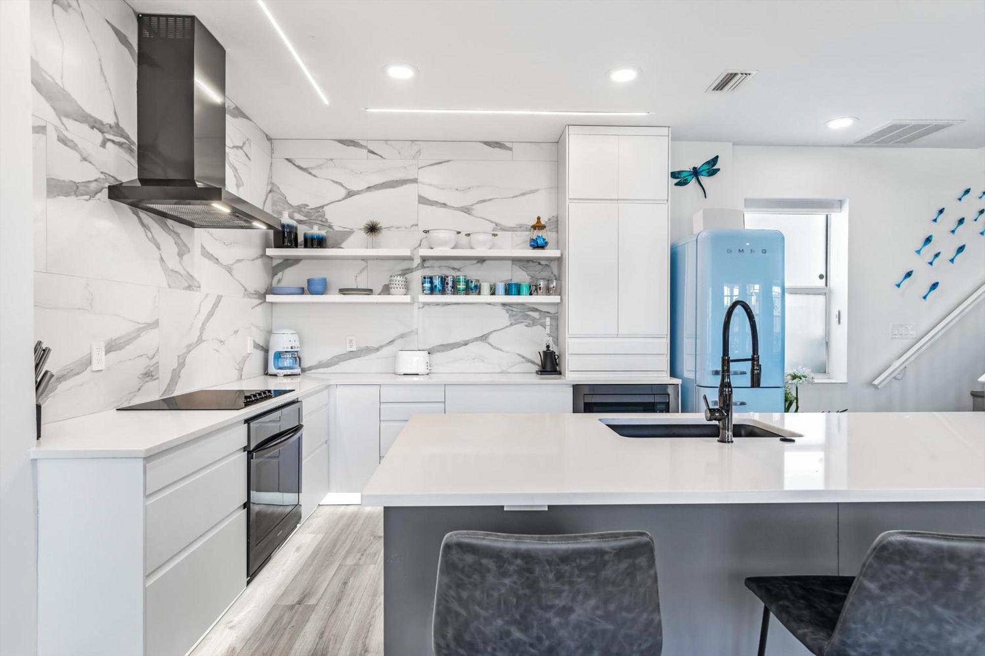 Chic & Cozy River District Townhouse * Fort Myers