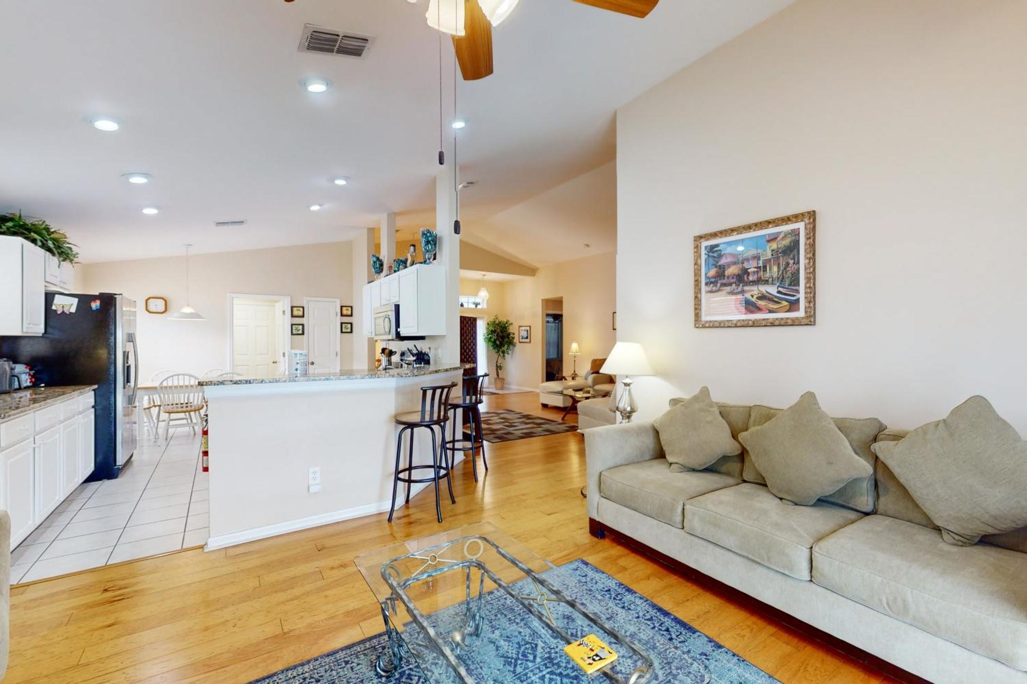 Breezy Beachwalk Holiday home *