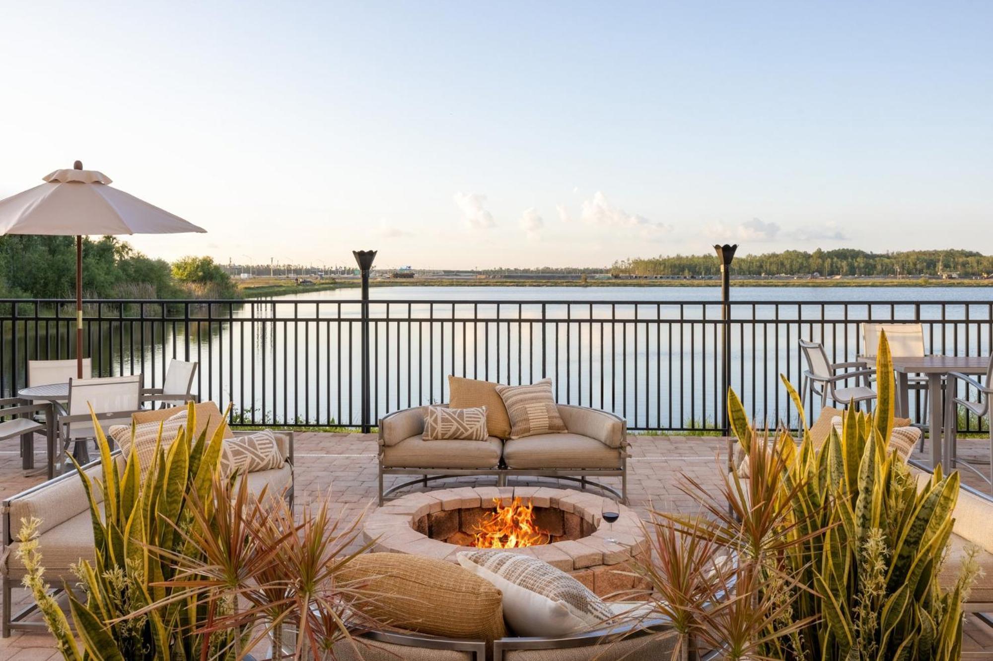 Crowne Plaza Ft Myers Gulf Coast By Ihg