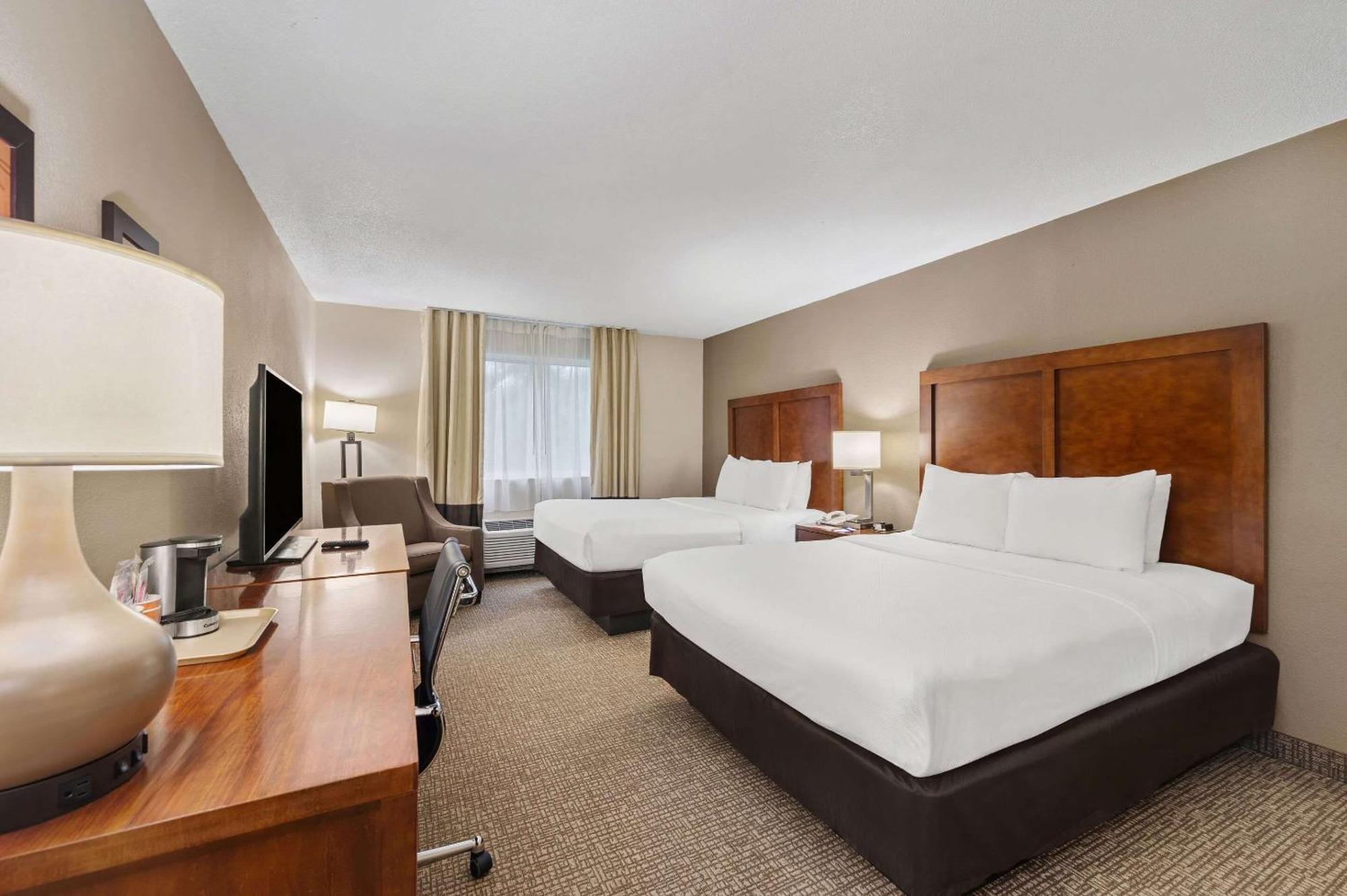 Comfort Myers Northeast Inn