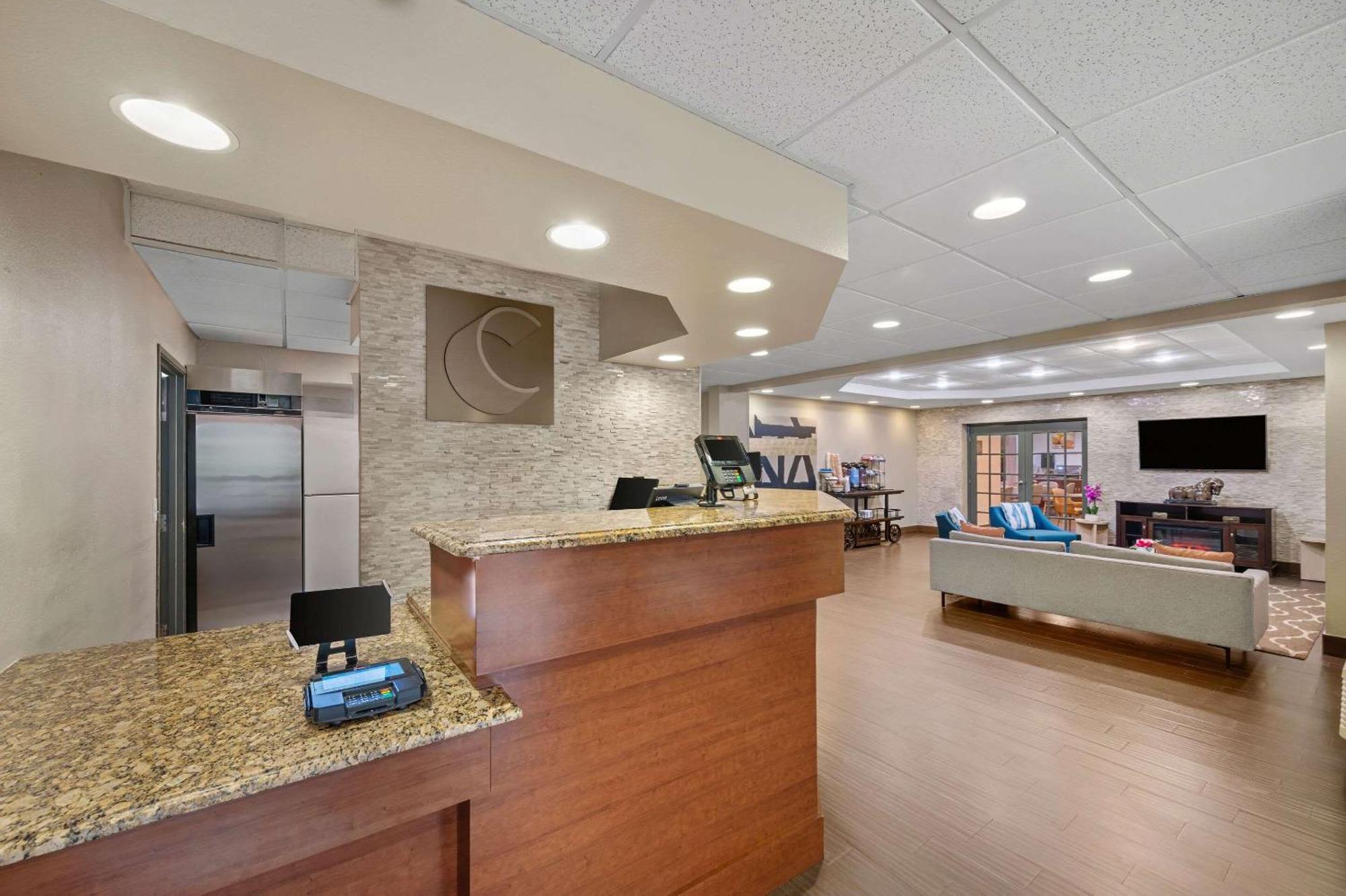 Inn Comfort Myers Northeast