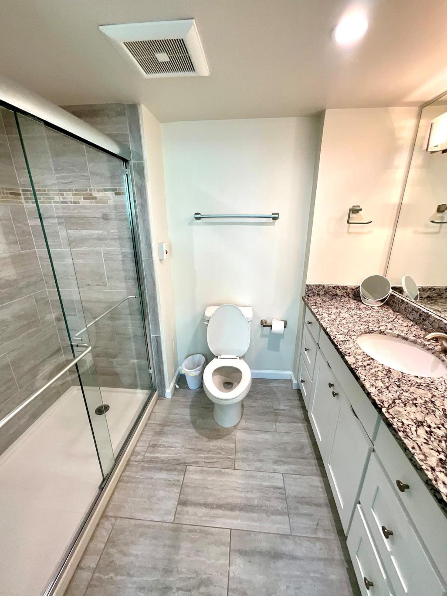 Apartment Stunning Water View Fort Myers