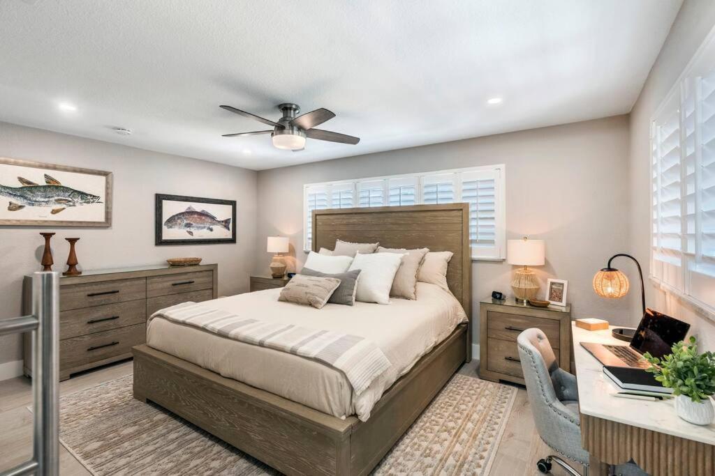 Stunning New Listing Complete Remodel Conveniently Located Three Bedroom Den With Sleeper Sofa
