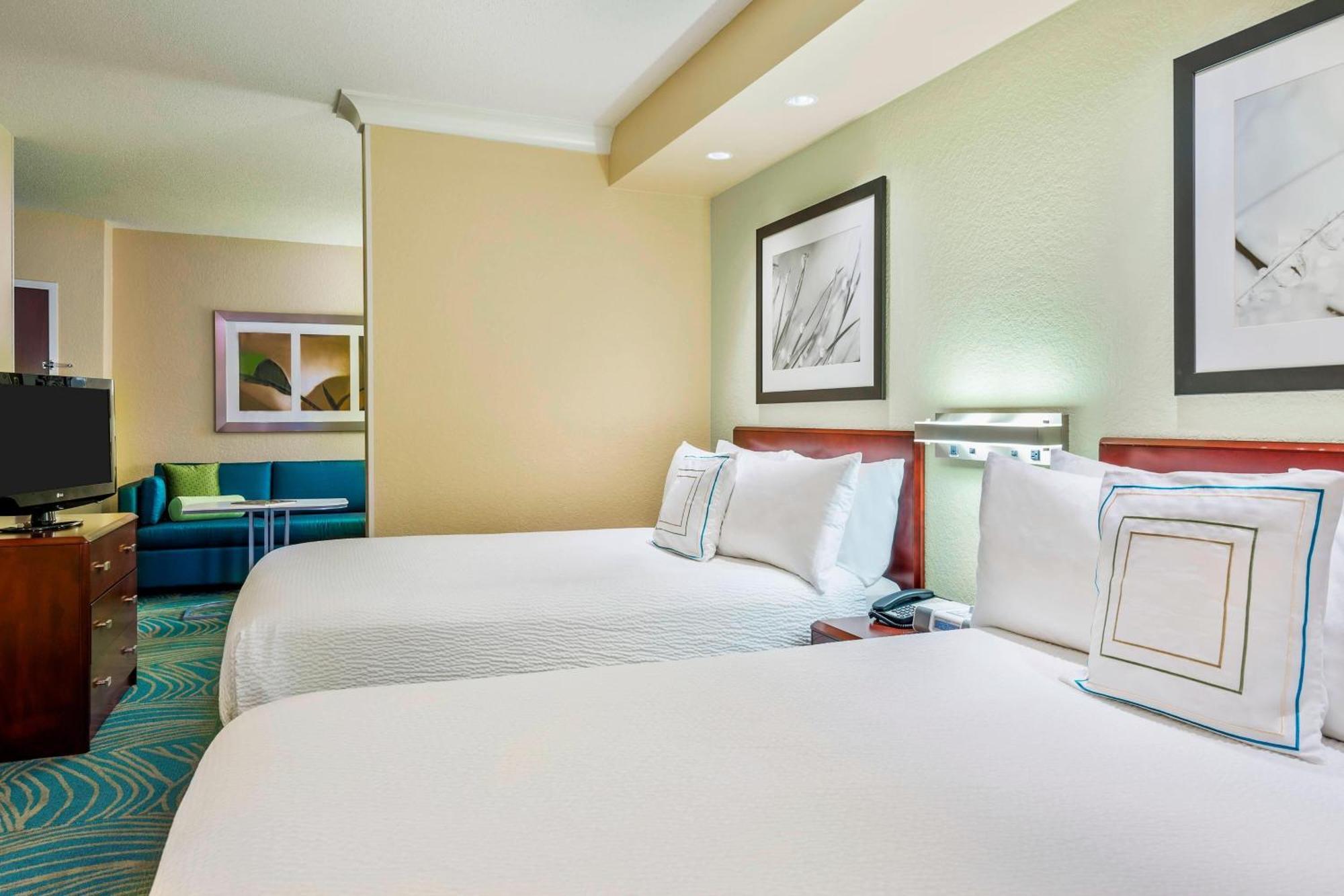 Springhill Myers Airport Hotel