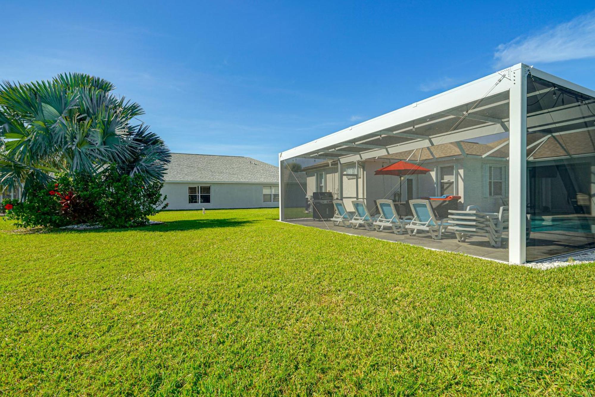 Holiday home Sunny Myers With Heated Pool!