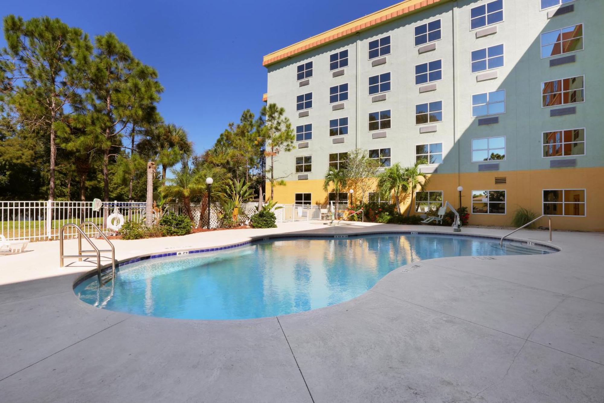 Allure Of Myers 3* Fort Myers