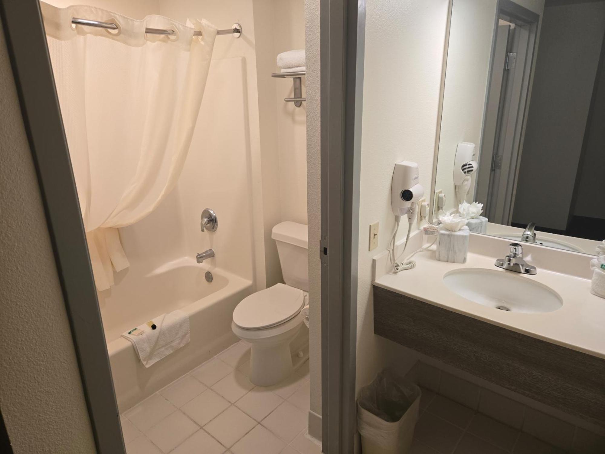 Allure Of Myers Hotel Fort Myers