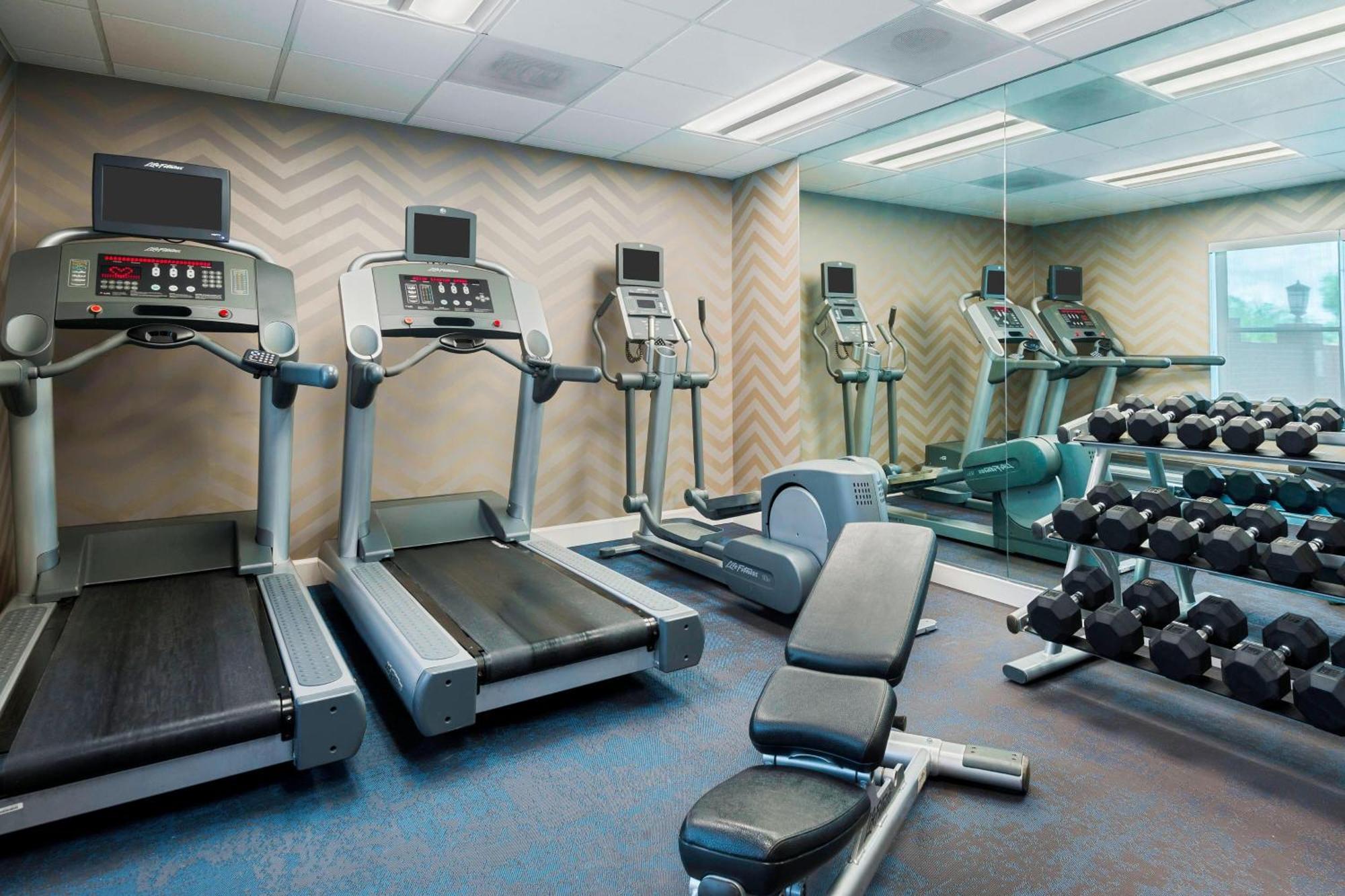 Hotel By Marriott Myers 3*