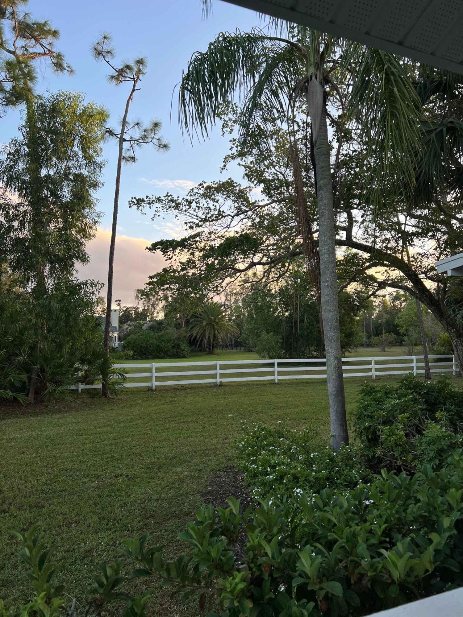 Elegant Private Old South Florida Estate New Sleeps 18 To 20 Large Families Retreat Weddings Reunions Nanny Quarters * Fort Myers