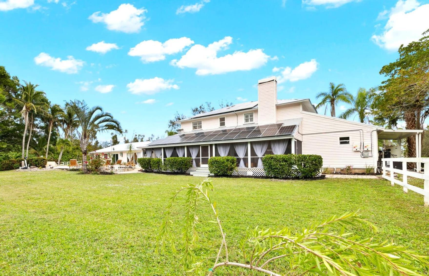 Elegant Private Old South Florida Estate New Sleeps 18 To 20 Large Families Retreat Weddings Reunions Nanny Quarters Holiday home