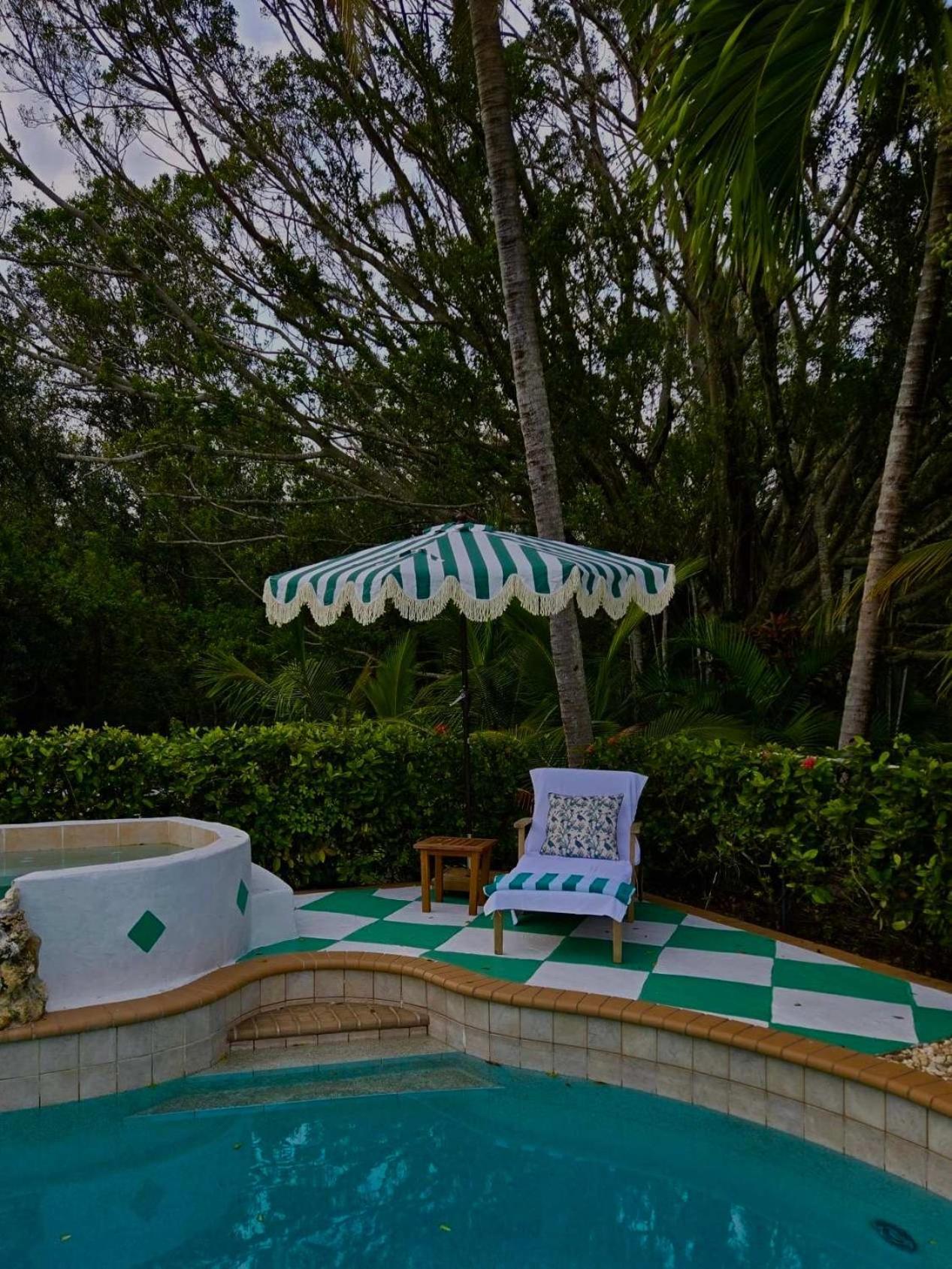 Elegant Private Old South Florida Estate New Sleeps 18 To 20 Large Families Retreat Weddings Reunions Nanny Quarters * Fort Myers