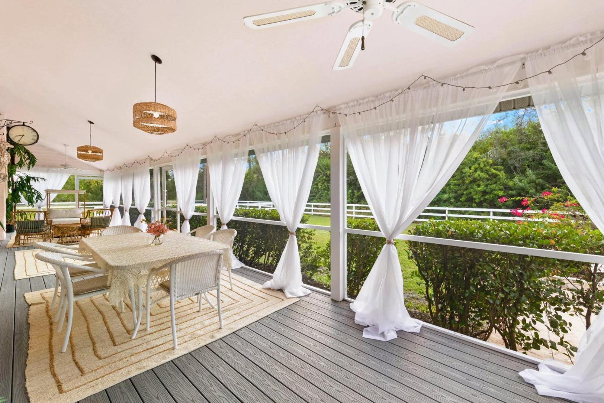 Elegant Private Old South Florida Estate New Sleeps 18 To 20 Large Families Retreat Weddings Reunions Nanny Quarters