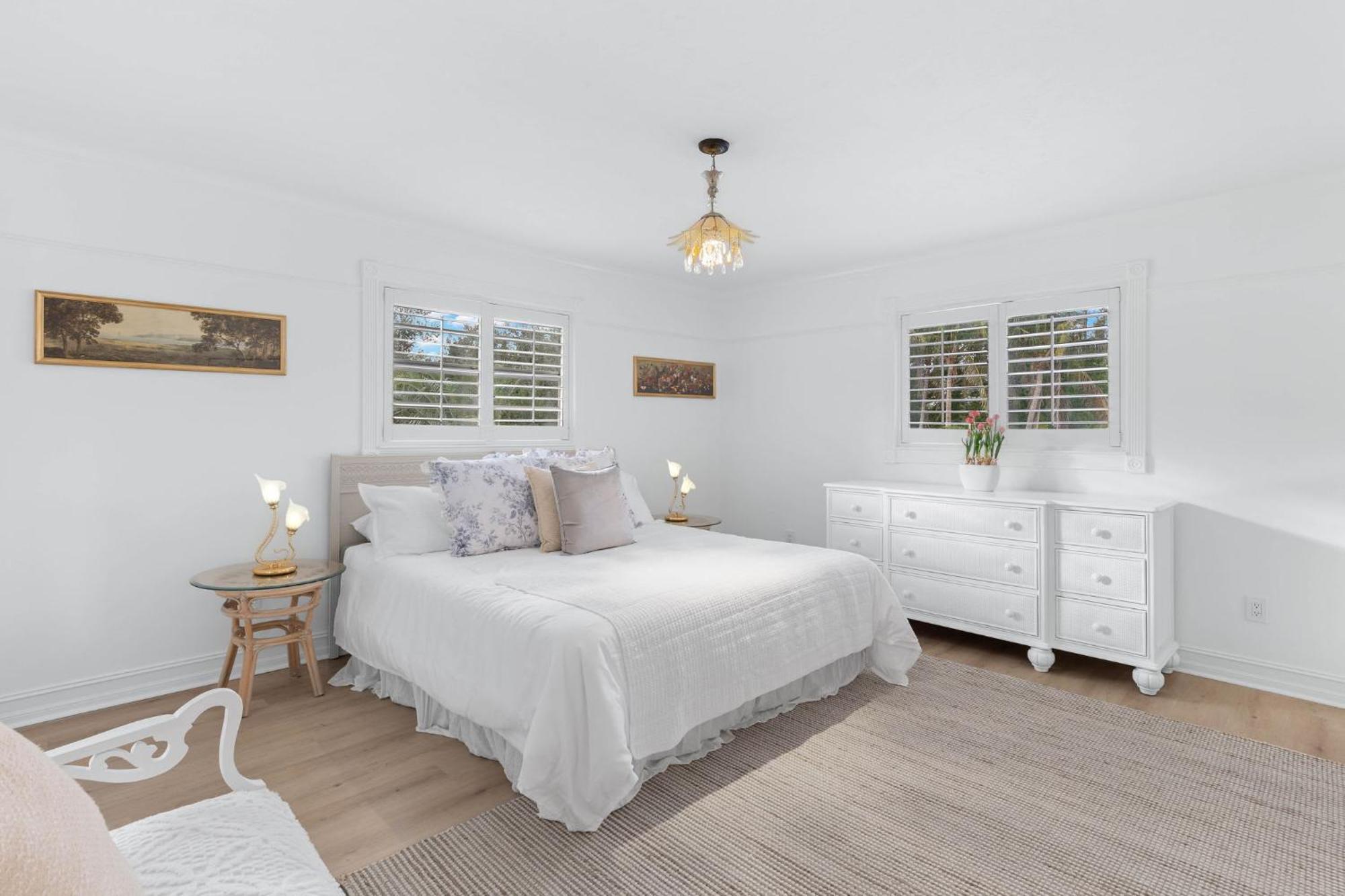 Holiday home Elegant Private Old South Florida Estate New Sleeps 18 To 20 Large Families Retreat Weddings Reunions Nanny Quarters