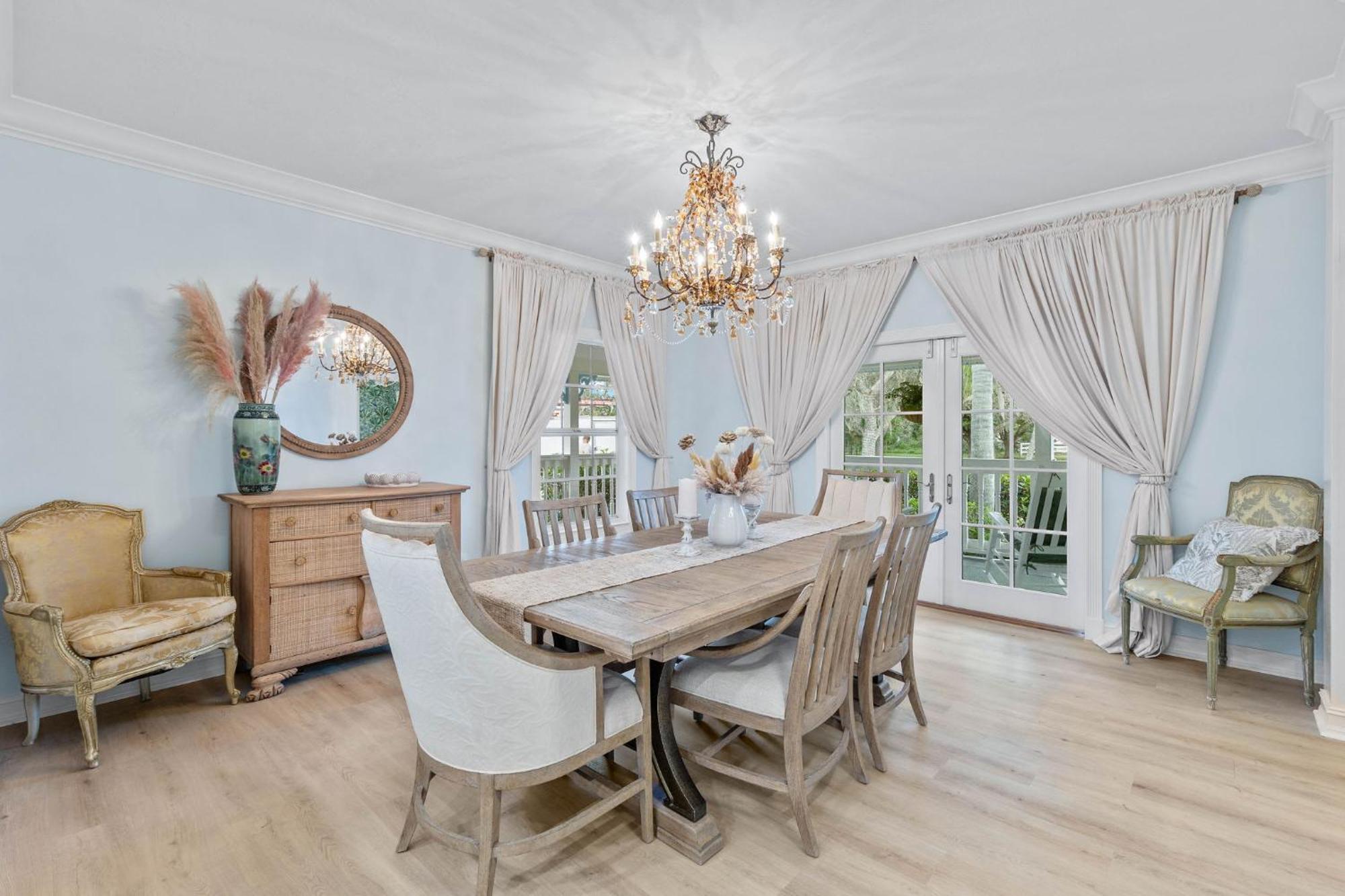 Elegant Private Old South Florida Estate New Sleeps 18 To 20 Large Families Retreat Weddings Reunions Nanny Quarters