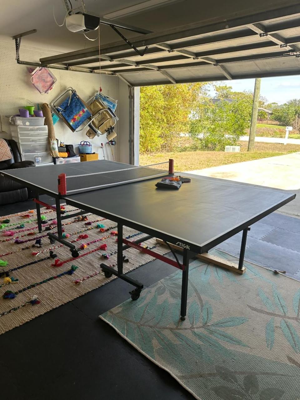 Secluded Backyard With Hot Tub & Pool - 3br & 2b Holiday home