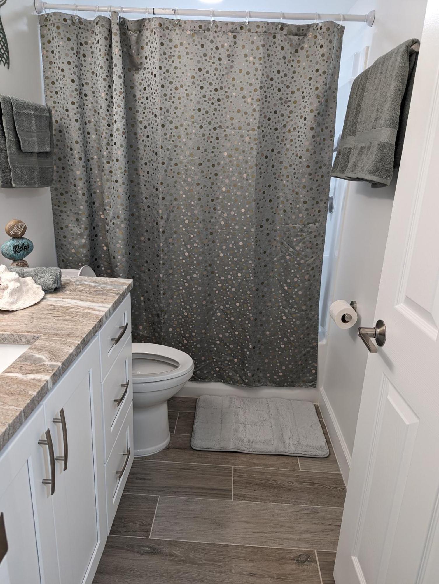 1st Floor, Davis View Condo, Minutes To Sanibel Fort Myers